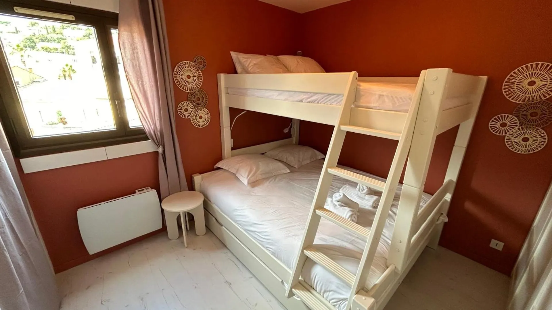 Apartment Le Diamant Du Soleil Sea View New City Center & Parking Le Lavandou